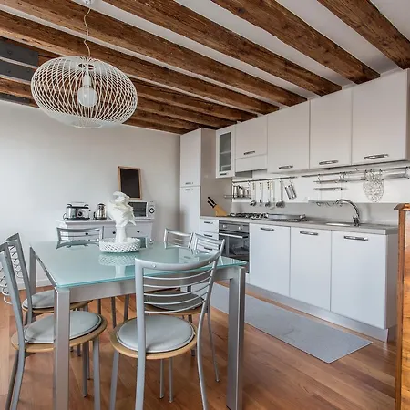 Calle Furlani Venedik